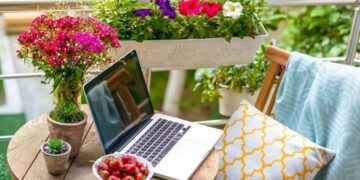 Balkon gemütlich gestalten